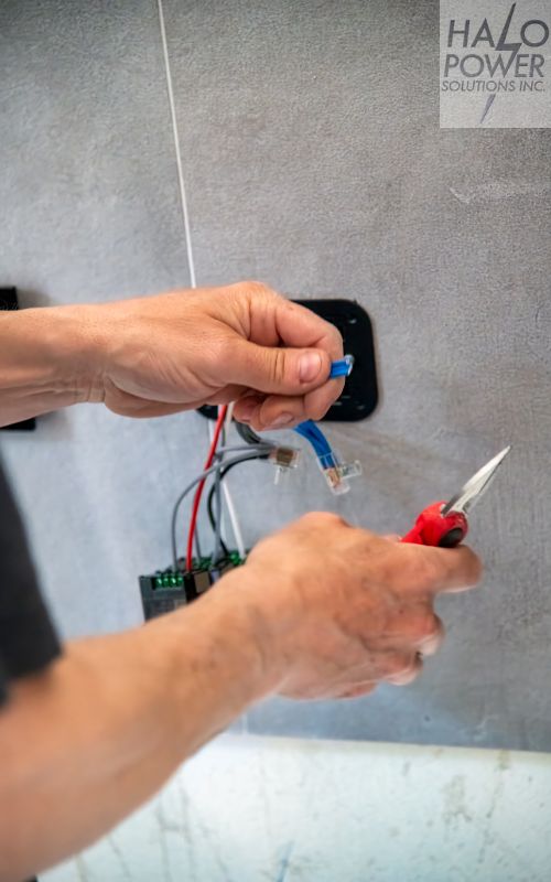 service upgrade 3 Electrician in Strathcona County